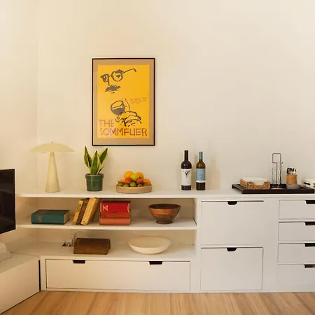 Апартаменты 1 Min Walk From Metro And Trendiest Neighborhood Bonfim *